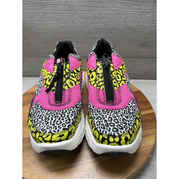 UGG CA805 ZIP 1114258 SAFARI WOMAN’S TRAINER FASHION SNEAKERS Size 9 - Picture 3 of 8